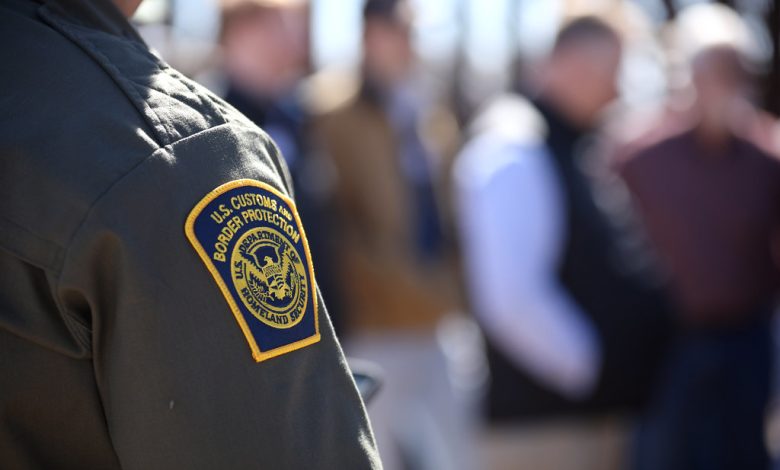 El papel crucial de un agente aduanal en México