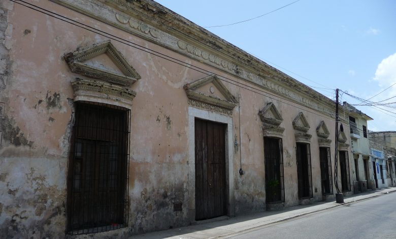 Restablecimiento total del servicio eléctrico en la Península de Yucatán: CFE soluciona afectaciones